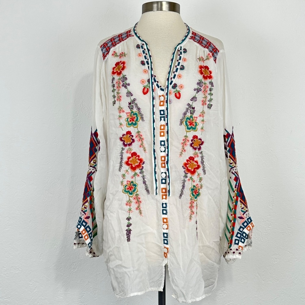 Johnny Was Alaura Boho Tunic Size XL White Floral Embroidered Long Sleeve V-Neck